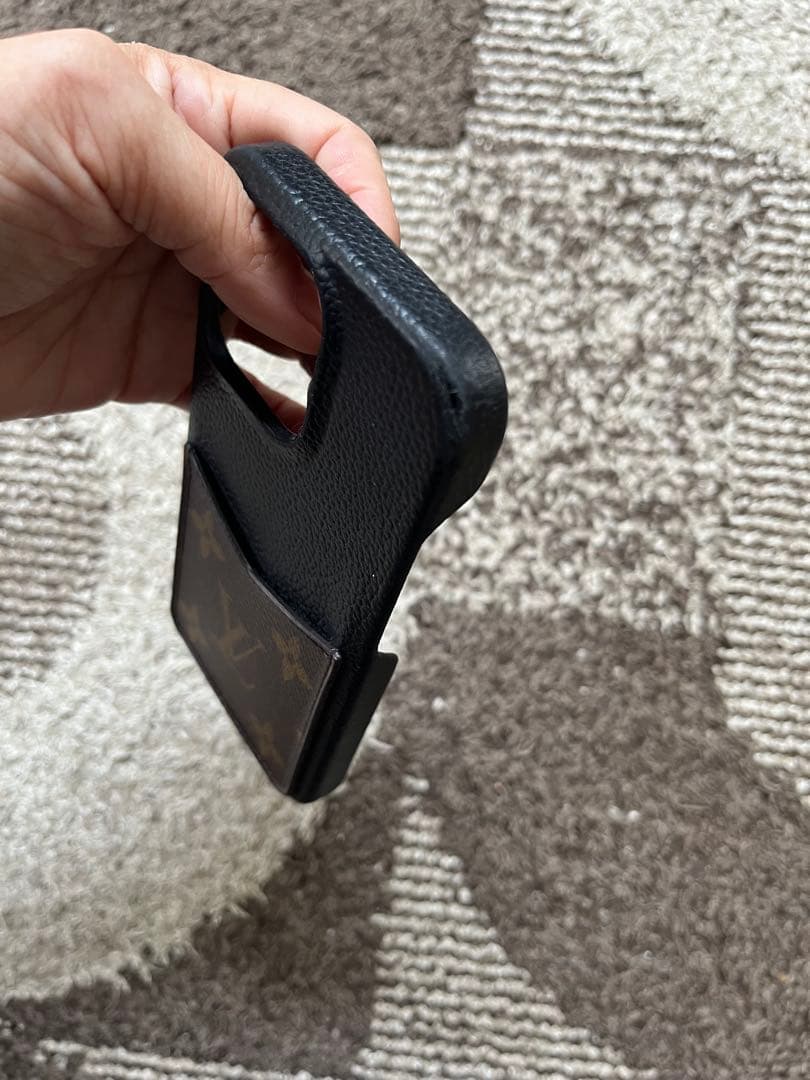 ルイ・ヴィトン iPhone 13 Pro ケース