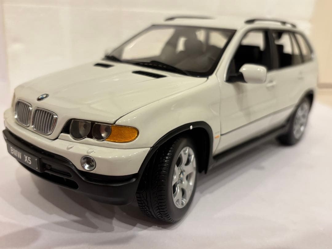 BAE  X5 E53 ミニカー 京商 ディーラー別注 1/18