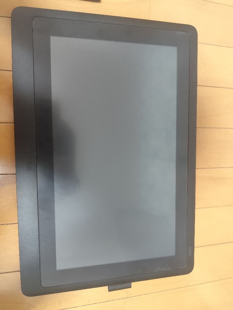 液晶タブレット Wacom Cintiq 16 DTK-1660