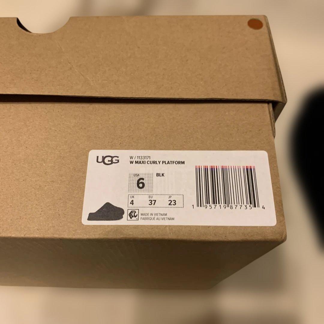 UGG ブラック ファースリッパ　23cm