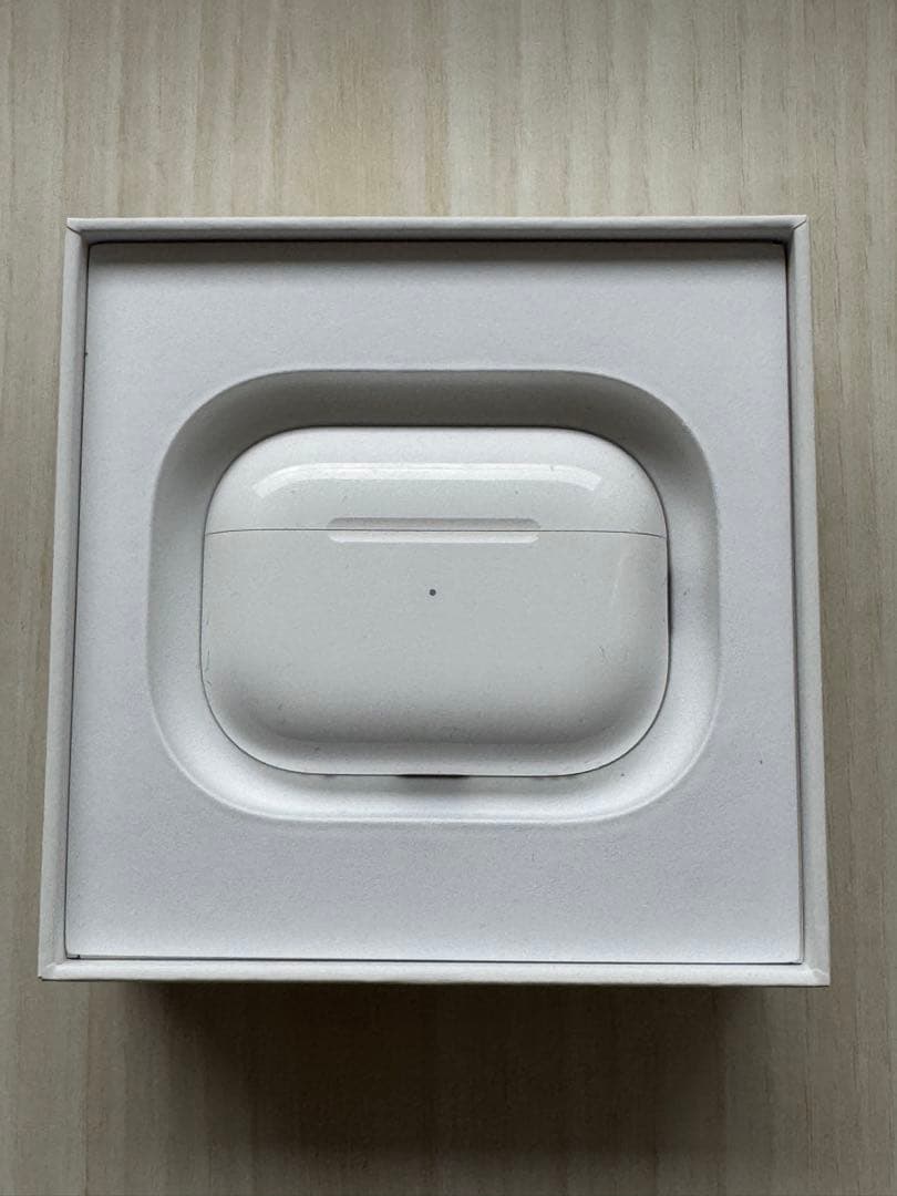 2*a様 AirPods Pro2 本体 充電ケース付き