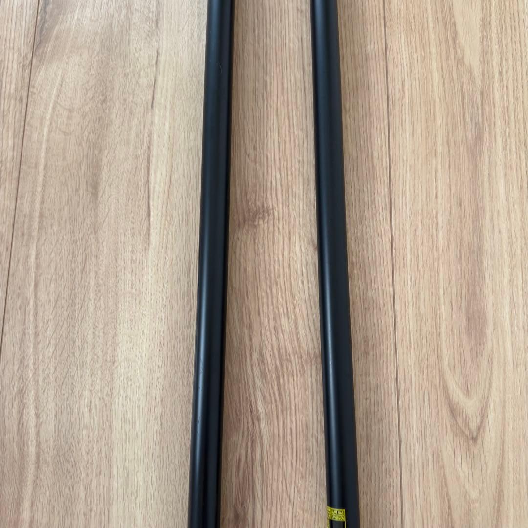 純正 新車外し ハイエース リアゲートダンパー ダンパー ミドルワイド 200系