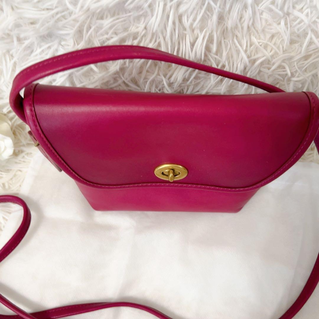 百貨店限定✨希少色 美品 コーチ ショルダーバッグ バイオレットピンク 逆台形型
