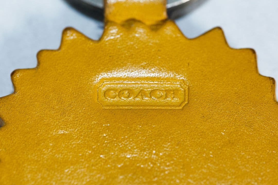 美品コーチ 多様なデザインのキーホルダー7点セット