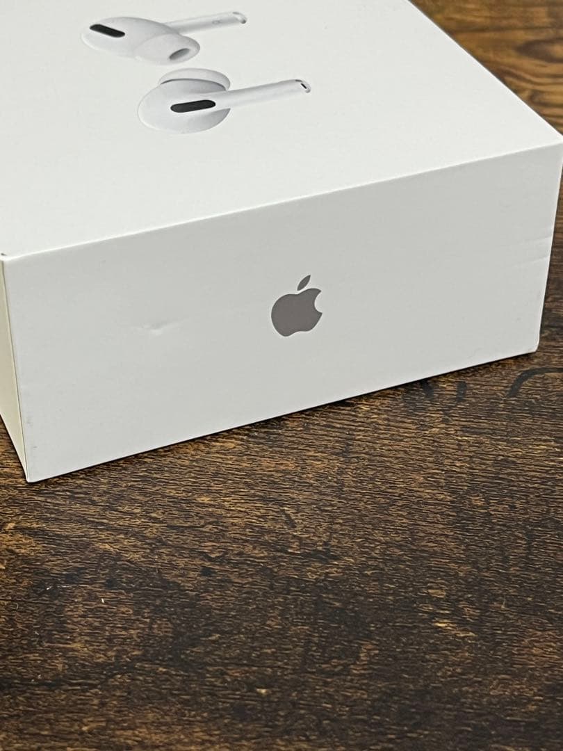 Apple AirPods Pro (第2世代) MagSafe 充電ケース