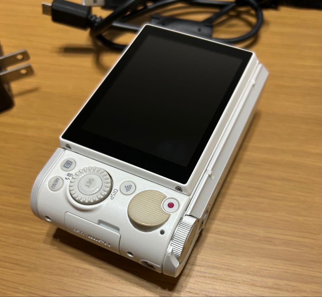 CASIO EXILIM EX-ZR3100 ホワイト