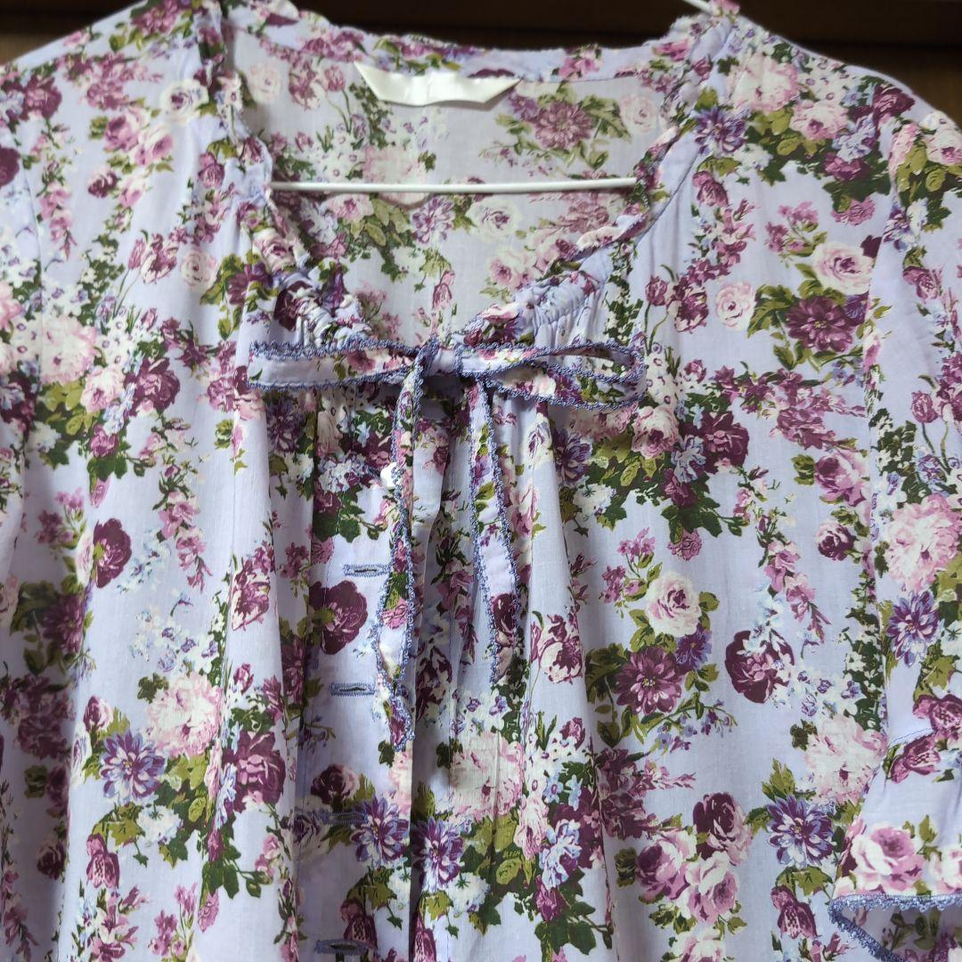 ピンクハウス　ラベンダー小花柄 チュニック