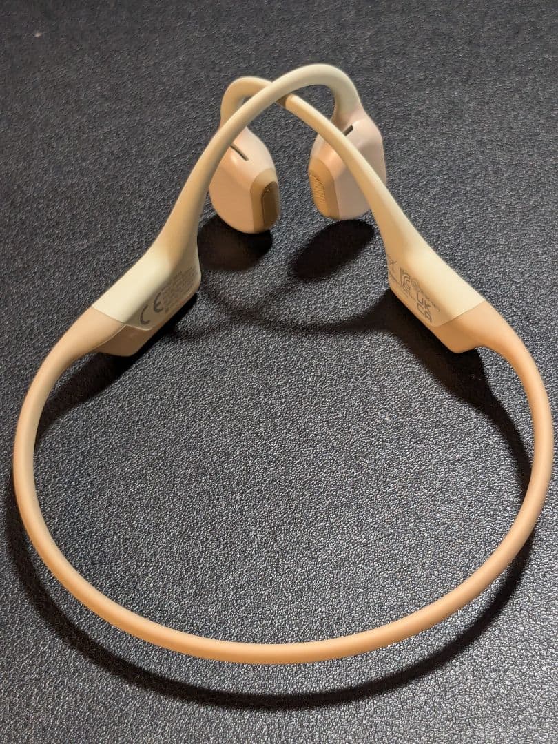 【超美品】SHOKZ OPENRUN PRO 骨伝導イヤホン ベージュ