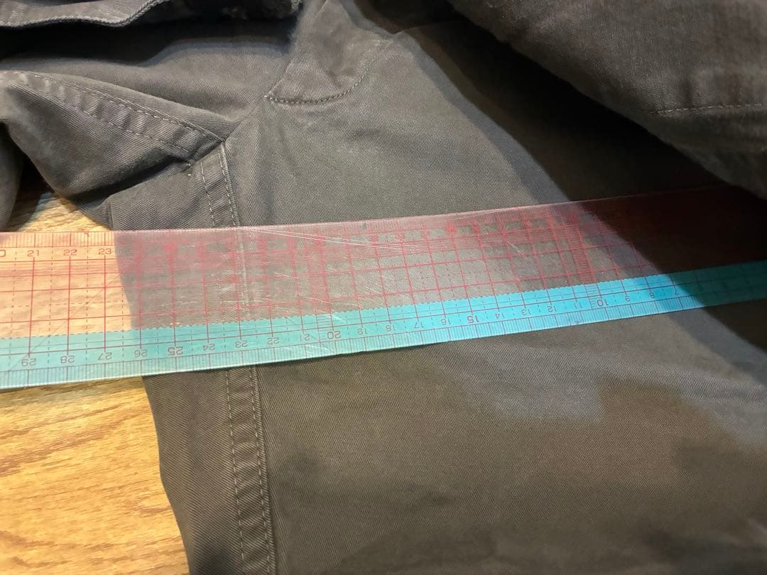 ドリスヴァンノッテン　オリーブ カーゴパンツ ポケット付き