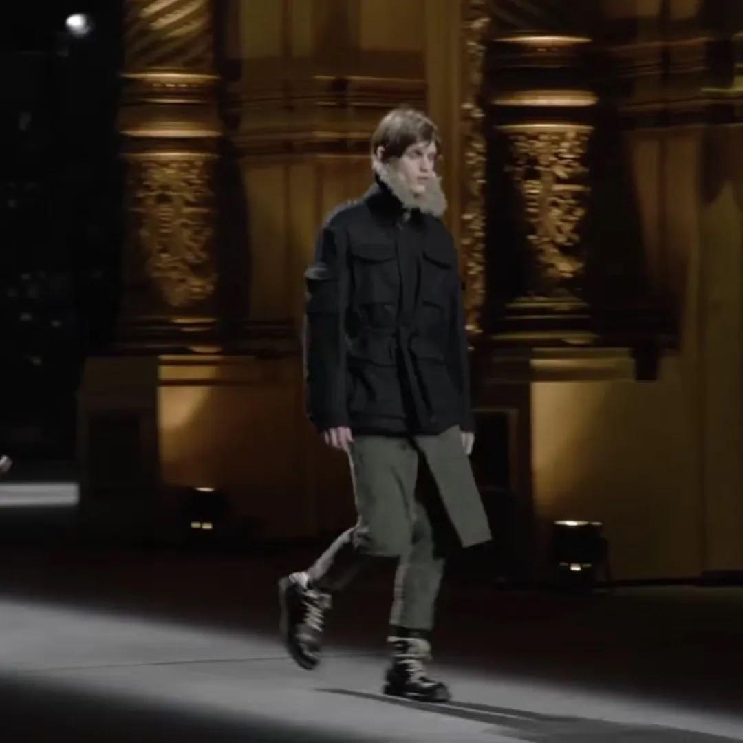 ドリスヴァンノッテン　オリーブ カーゴパンツ ポケット付き