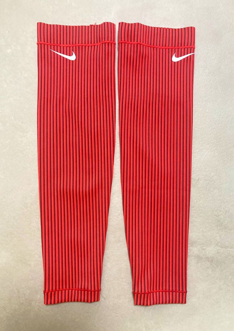 た*ー様 NIKE PRO ELITE BTC 2024 アームスリーブ ウィメ