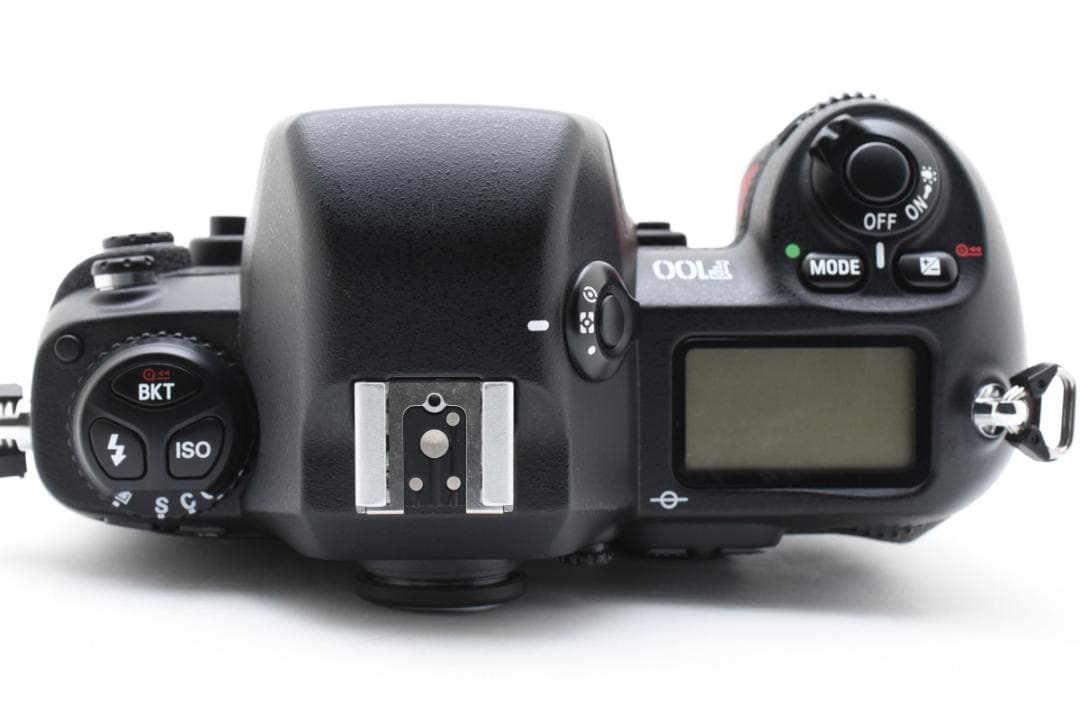 ■ 美品 ■ ニコン　Nikon F100 ボディ 《完動品》　#2529727