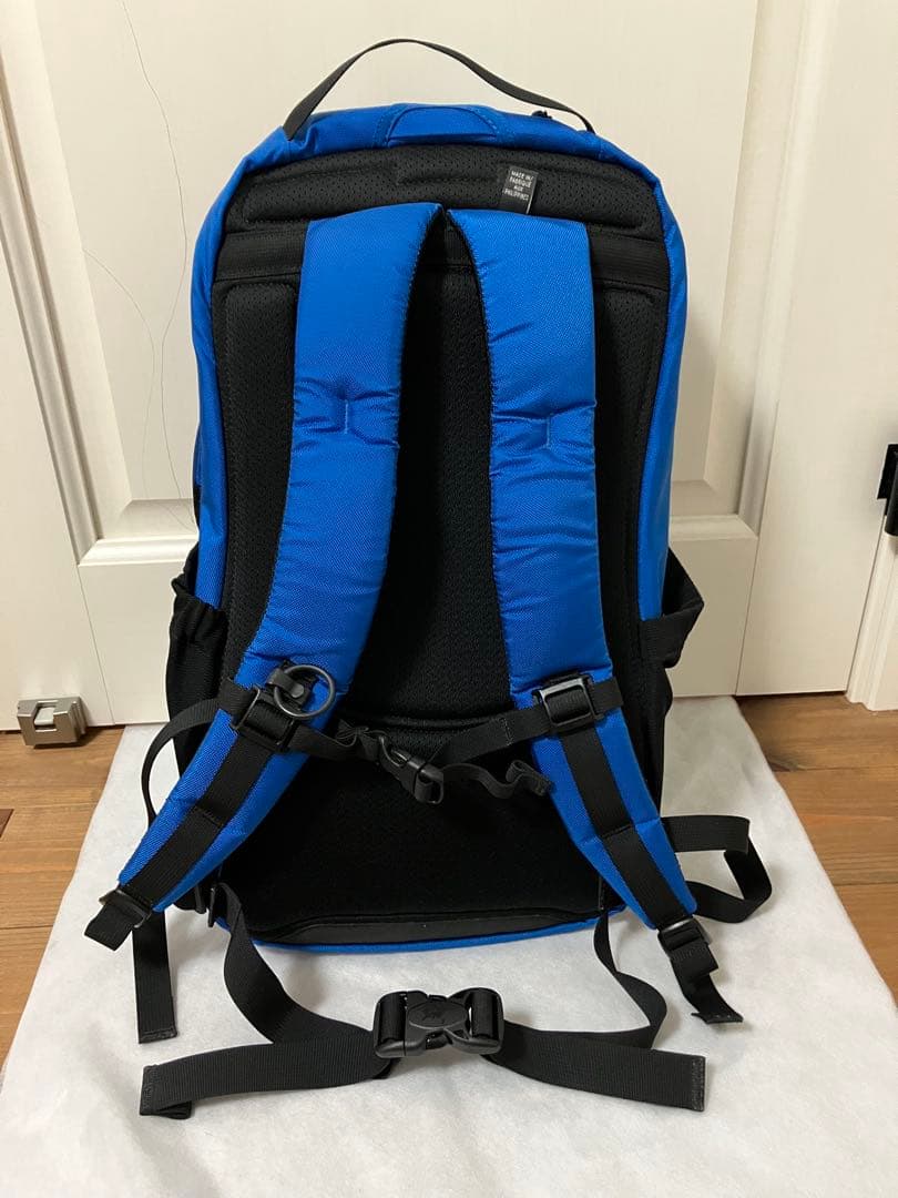 アークテリクス マンティス26 ブルー × ネイビー