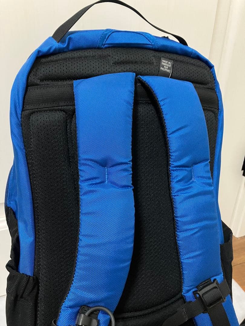 アークテリクス マンティス26 ブルー × ネイビー