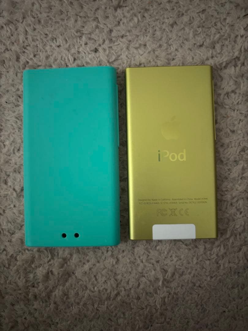 iPod nano 16GB/SONYスピーカー　ラジオ付き