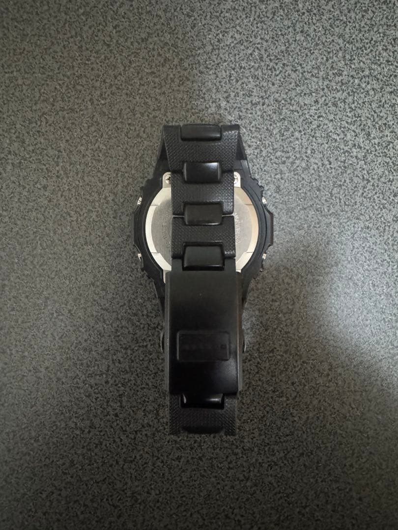 美品！カシオ ジーショック GW-M5610BC-1JF 電波ソーラー スピード