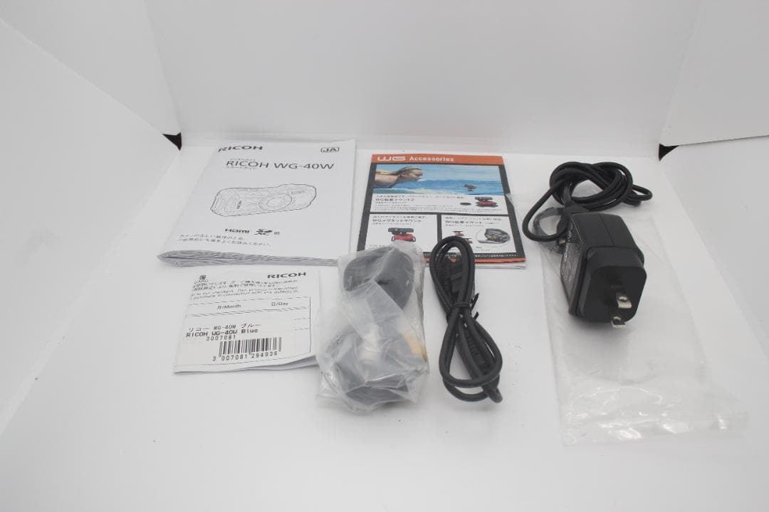 RICOH WG-40w コンパクトデジタルカメラ　青　ブルー　完動品　返品保証