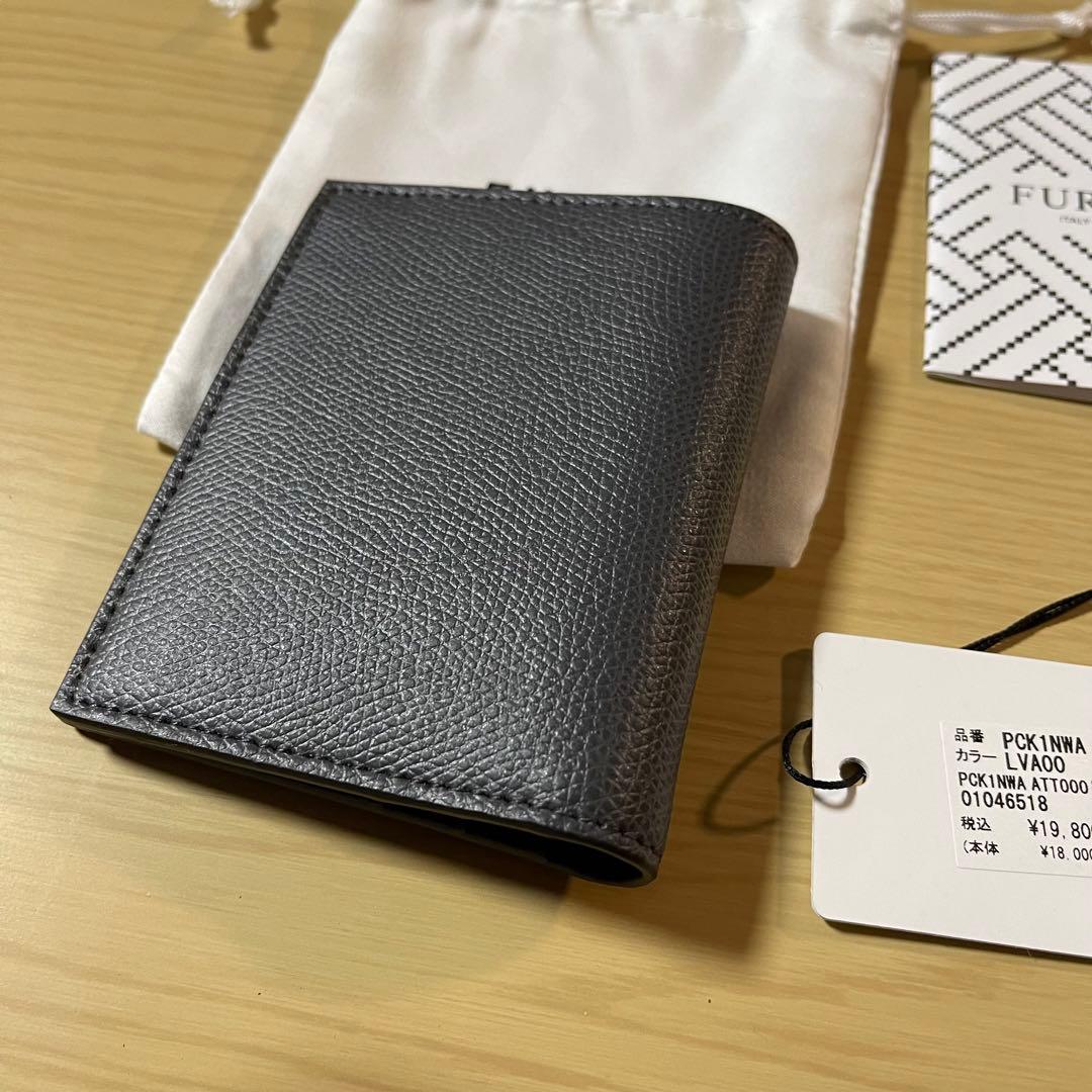 新品フルラ　カードケース