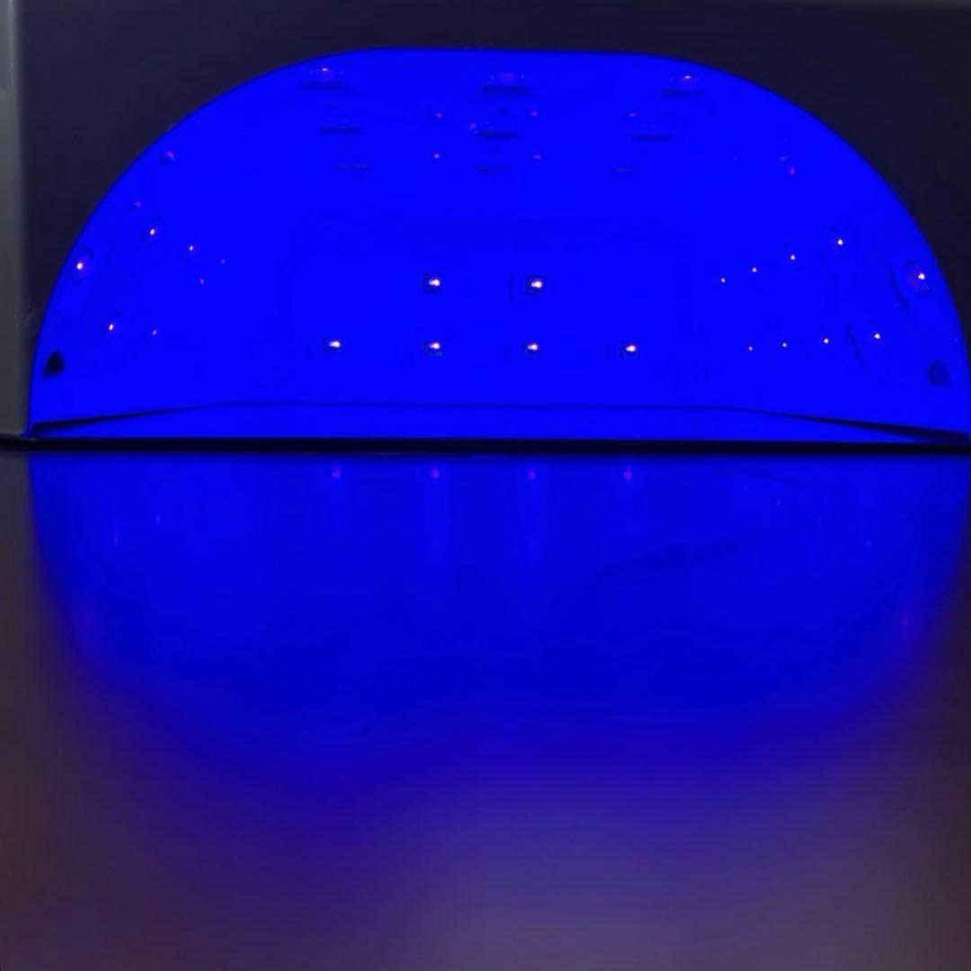 クロウ LED＆UVライト