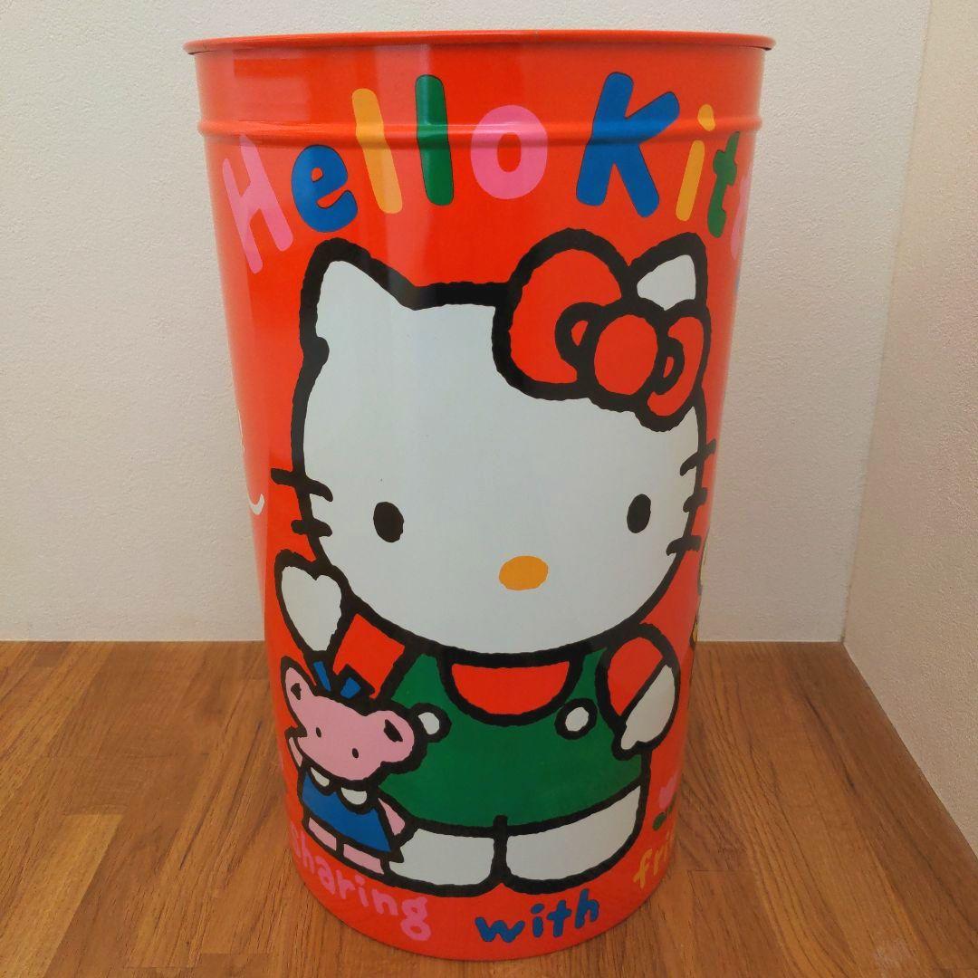 【専用です】ハローキティ マロンクリーム　昭和レトロ　くろがね