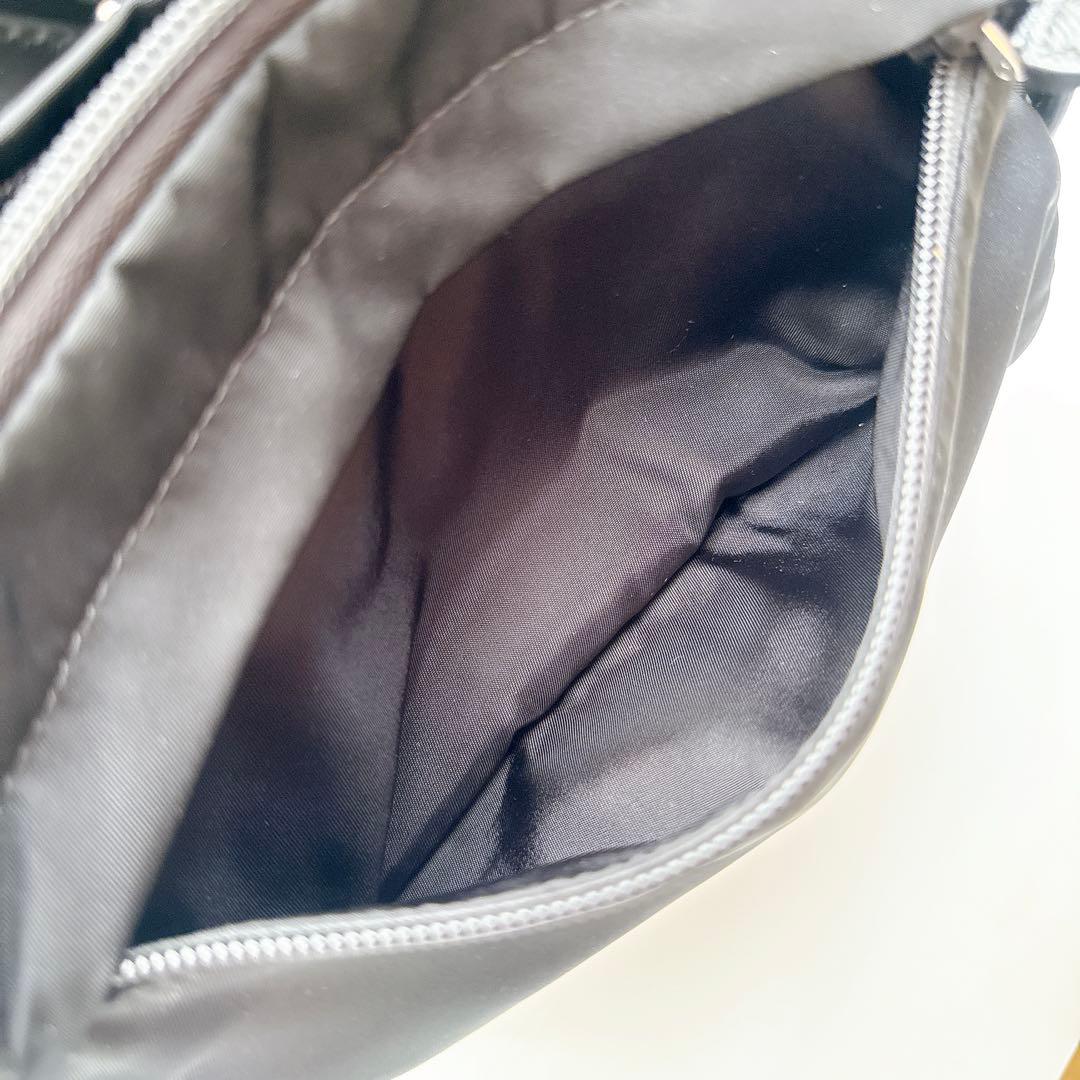 プラダ テスート モンターニャ トライアングル ウエスト ボディ ヒップ バッグ