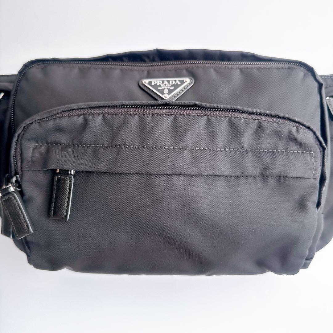 プラダ テスート モンターニャ トライアングル ウエスト ボディ ヒップ バッグ