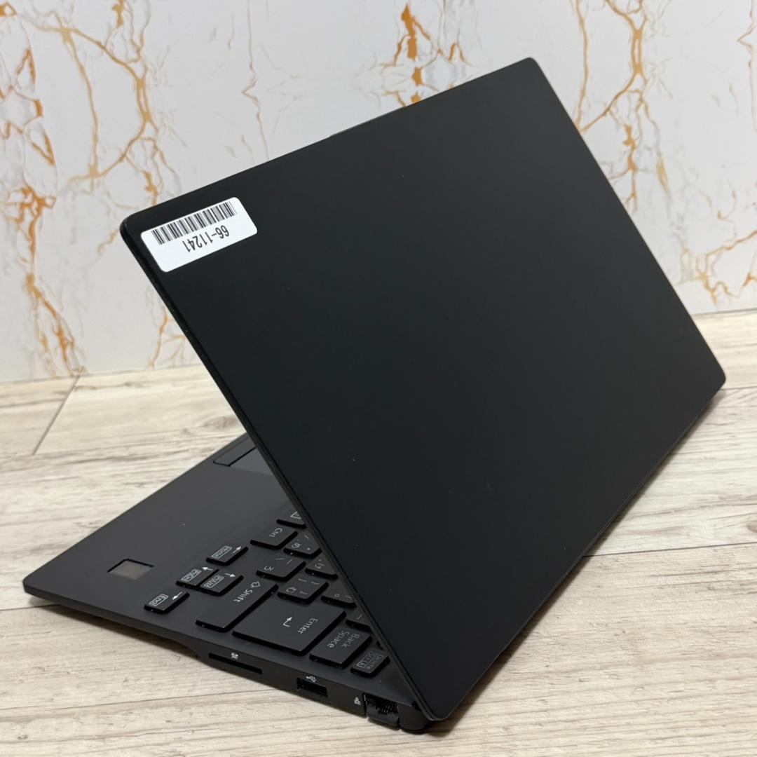 富士通 第11世代i5 LIFEBOOK 8GB SSD256 office21