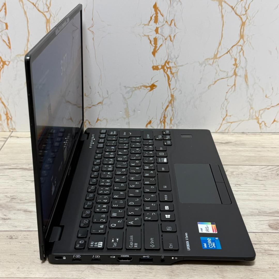 富士通 第11世代i5 LIFEBOOK 8GB SSD256 office21