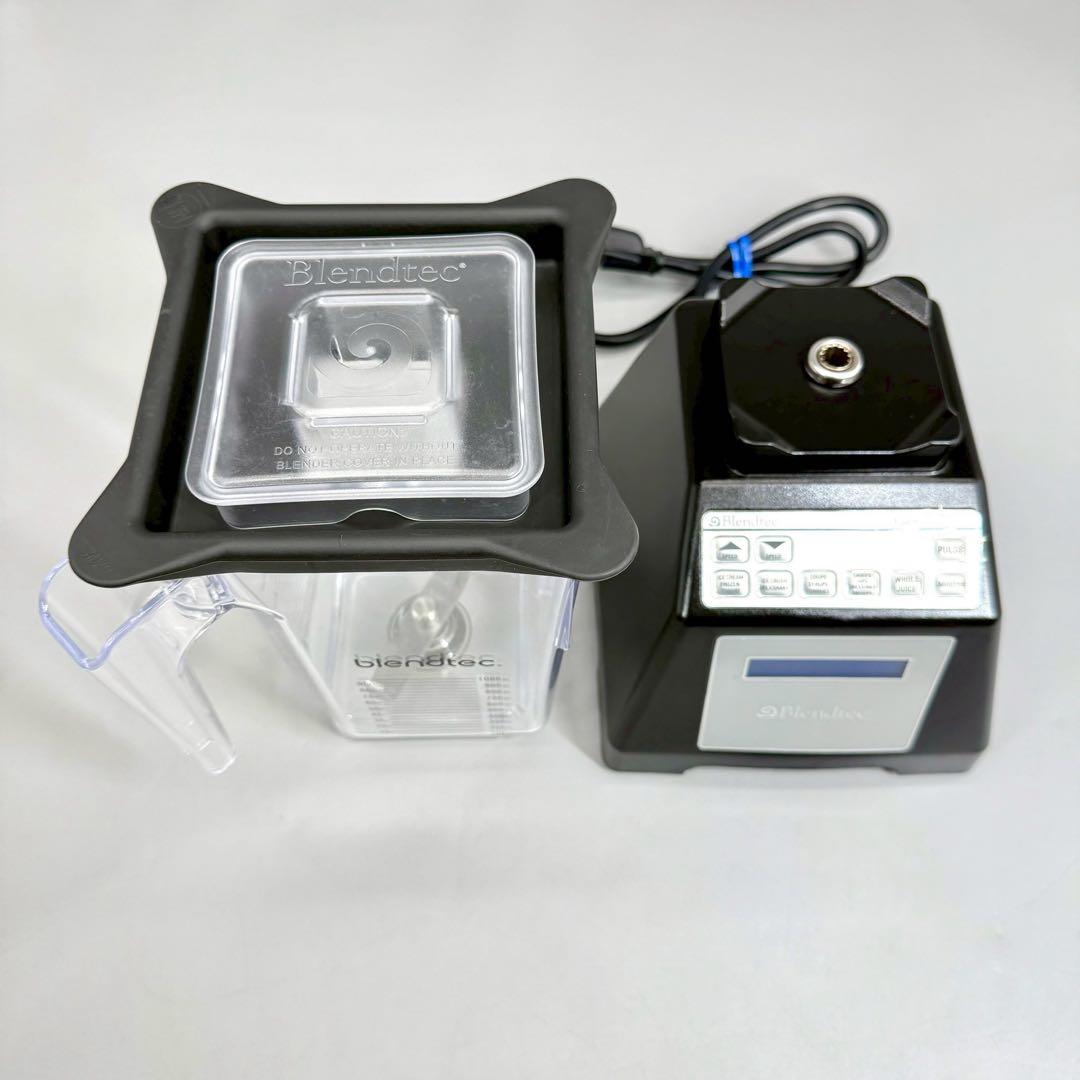 Blendtec Total Blender ES3 ブレンダー　ミキサー