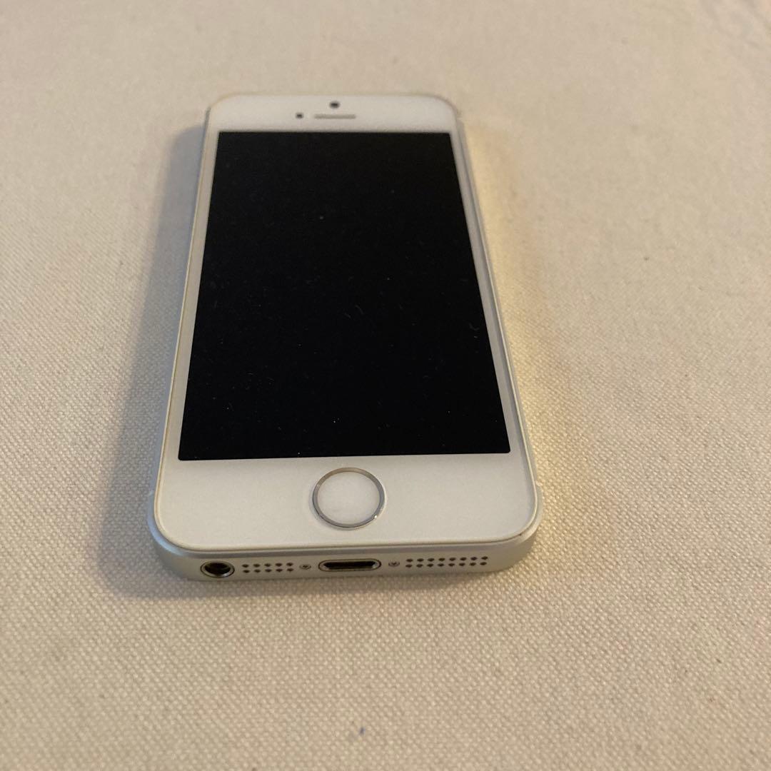 iPhone SE 第一世代　Lightningケーブル