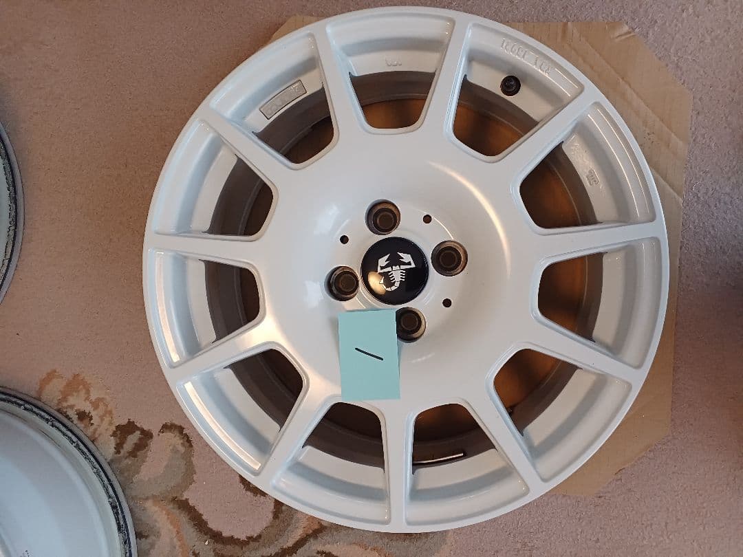 【デリシャスポテト様、】アバルト595 スパルコ#SPARCO TERRA