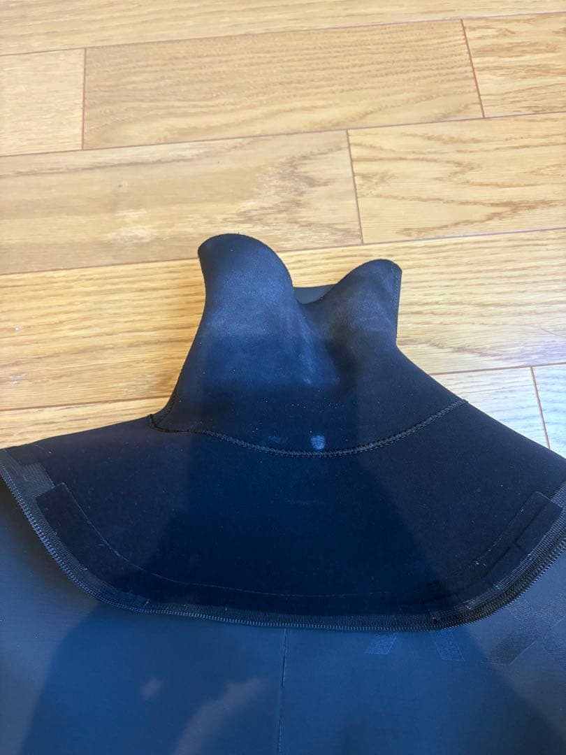 な*い様 AXXE セミドライ5/3mm MLB U-ZIP