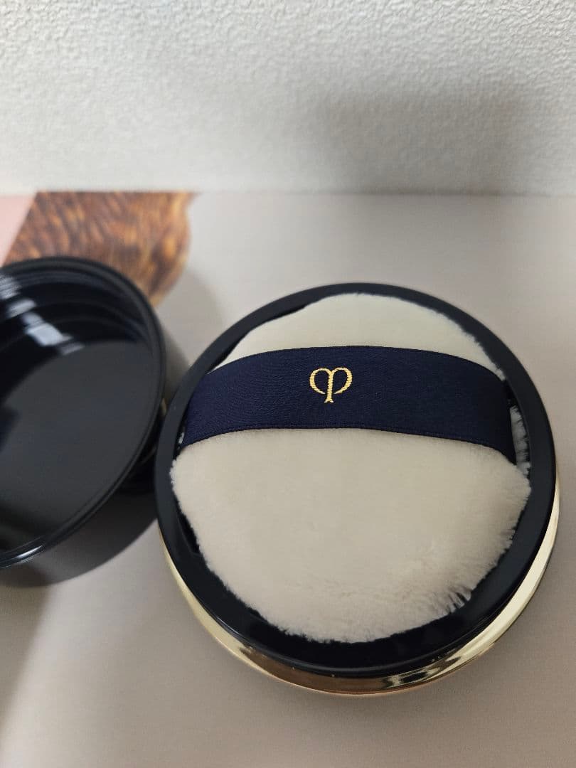 新品　クレ・ド・ポー ボーテ プードルトランスパラントｎ Ｍ