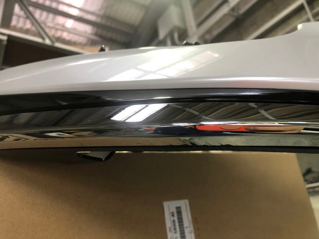 LEXUS　LM MODELLISTA フロントバンパースポイラー