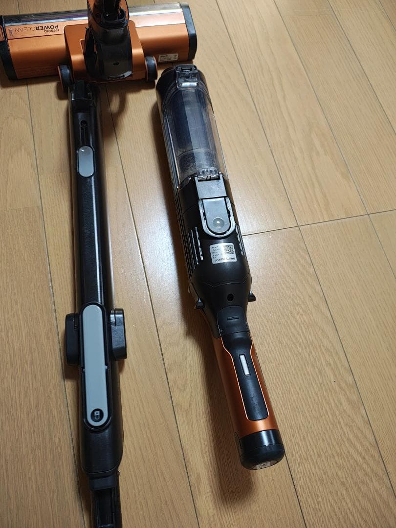 シャーク★コードレスクリーナー★CS651JOR★バッテリー新品と同等★