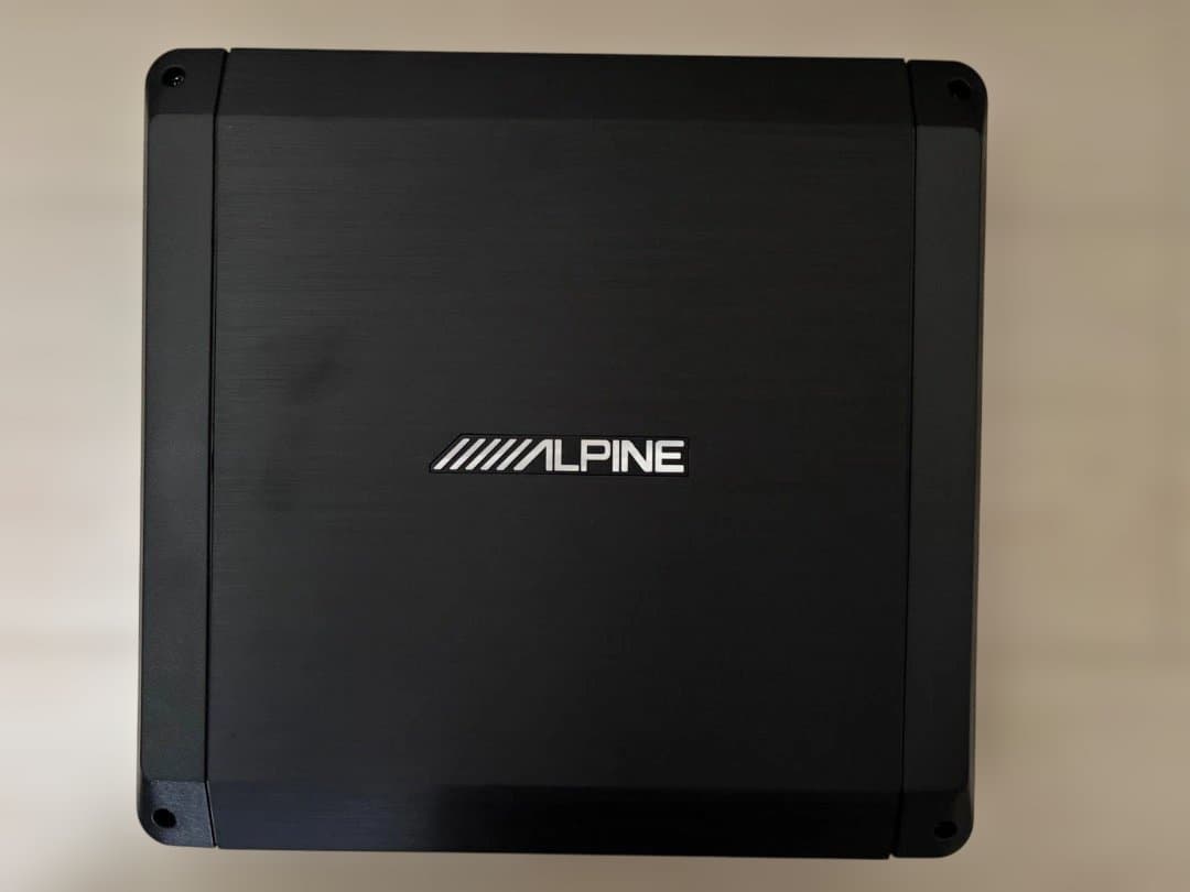 カーオーディオ Alpine BBX-T600