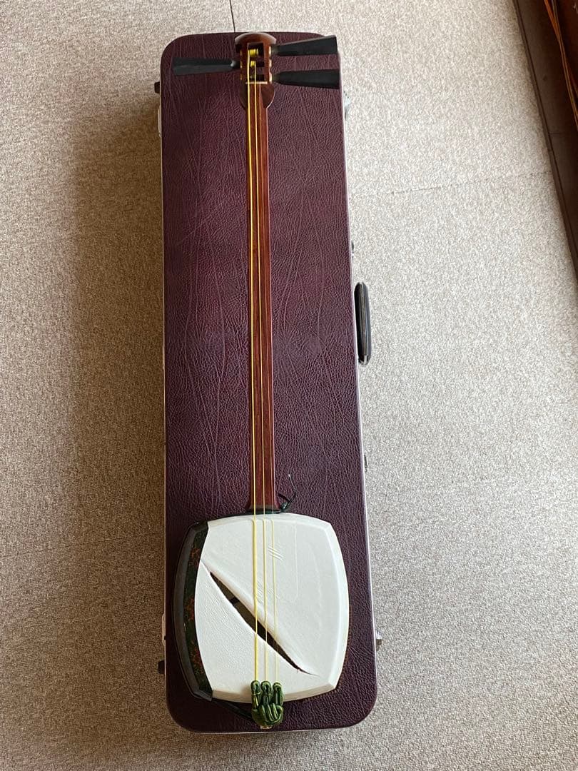 太棹三味線　要皮張り替え