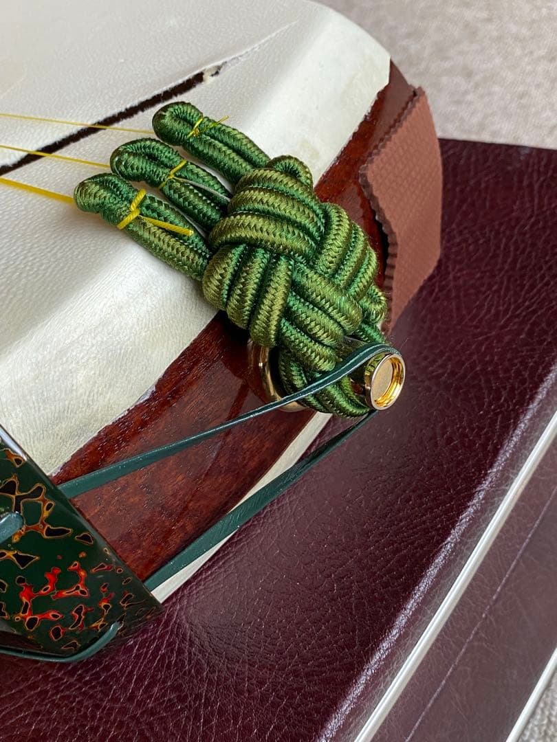 太棹三味線　要皮張り替え