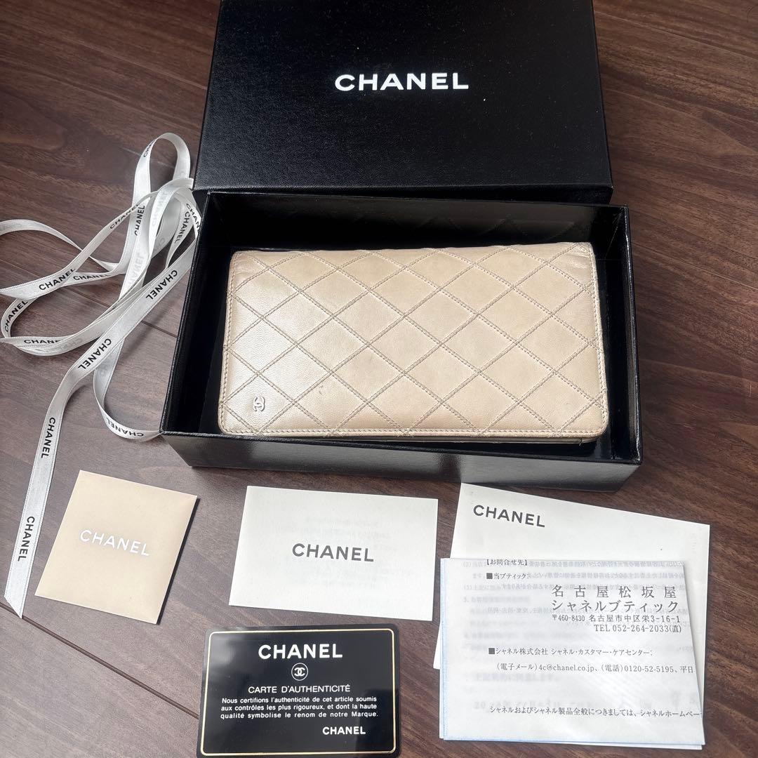 CHANEL ベージュ　長財布