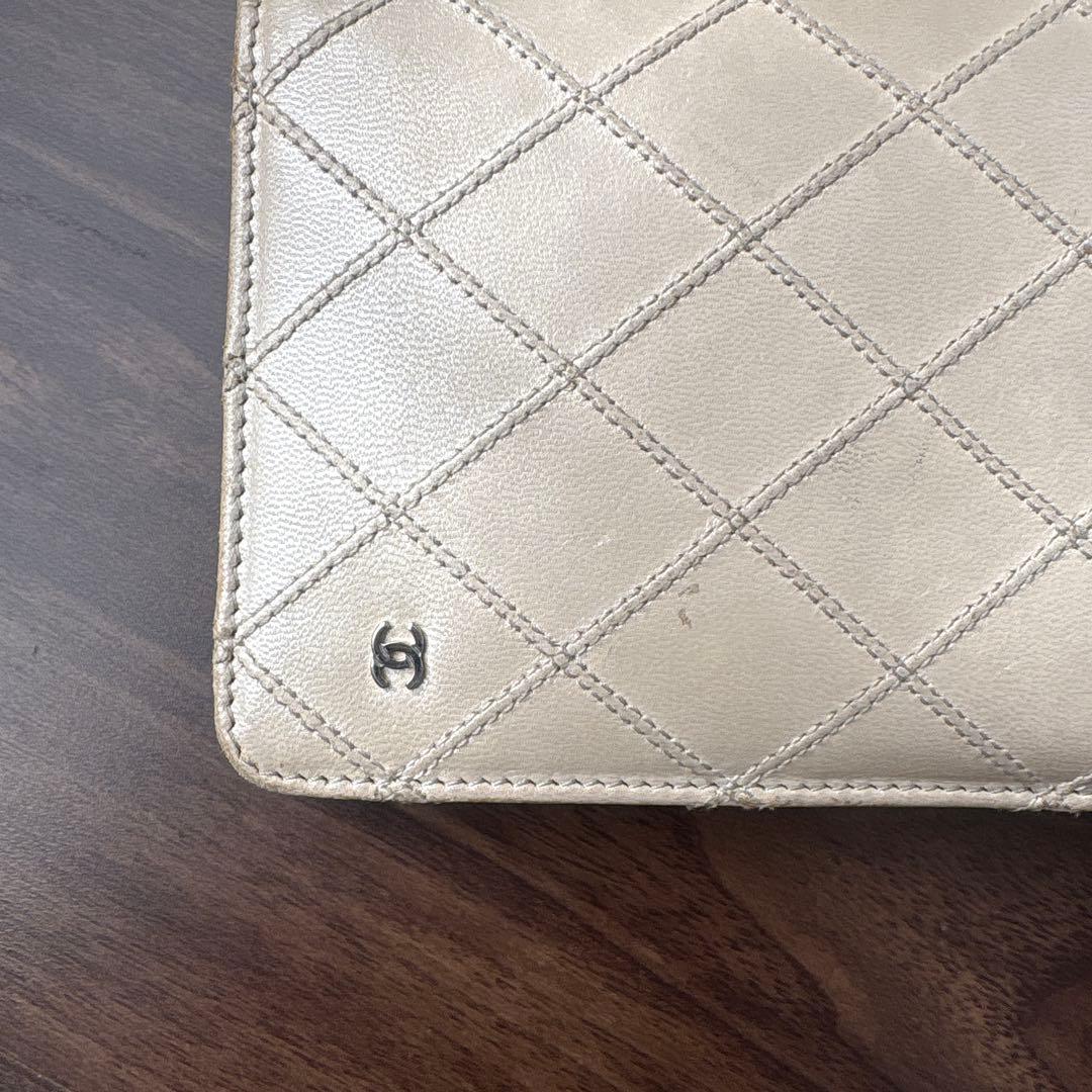 CHANEL ベージュ　長財布