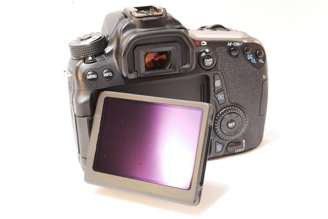 物撮り最適セット✨️Canon EOS 70D✨️ストロボ付き Wi-Fi搭載