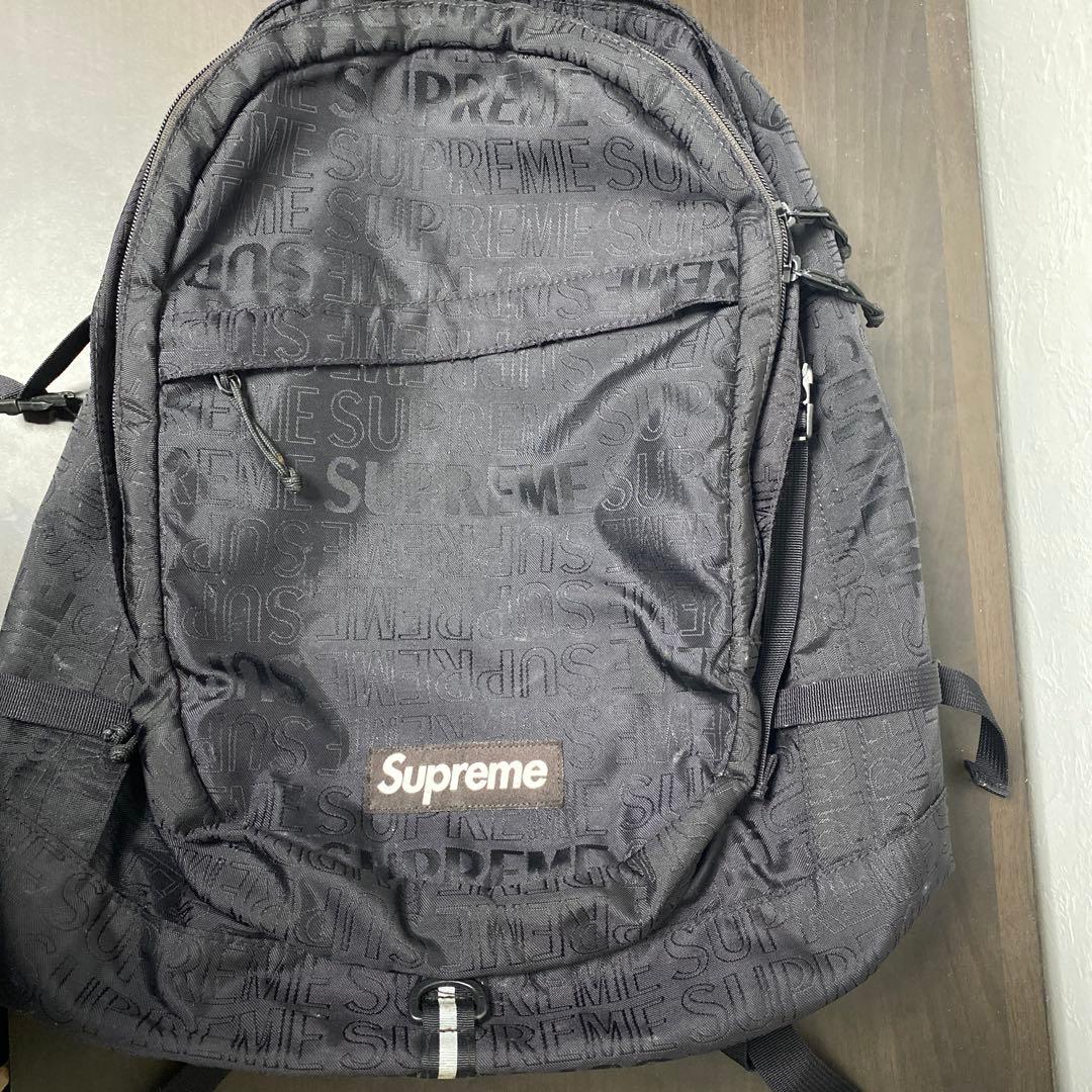 Supreme ブラック リュック・バックパック みつき