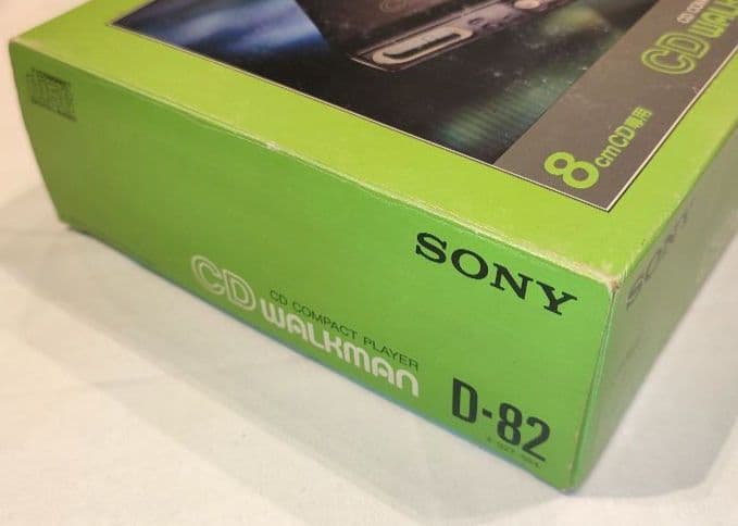 SONY CDウォークマン D-82