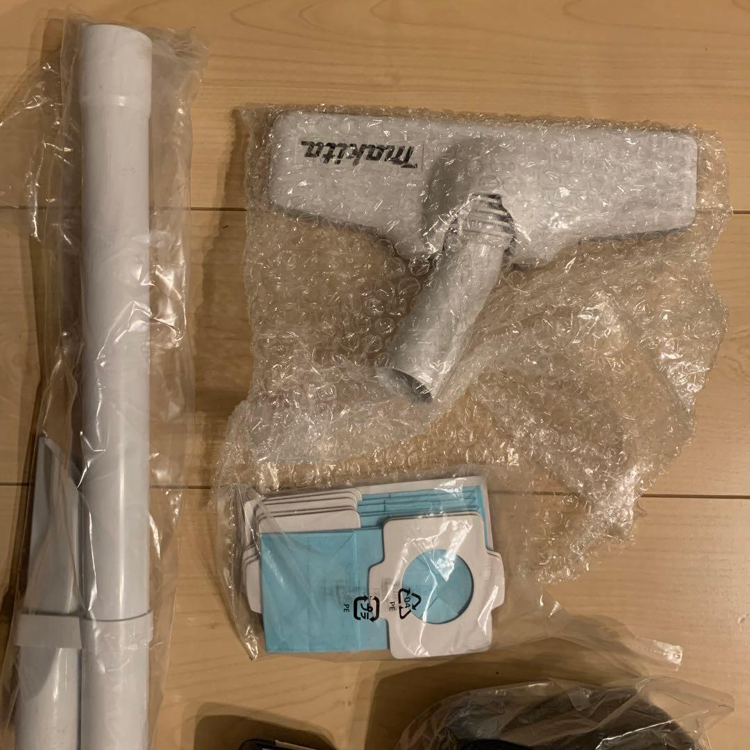 Makita スティッククリーナー 本体 CL107FD