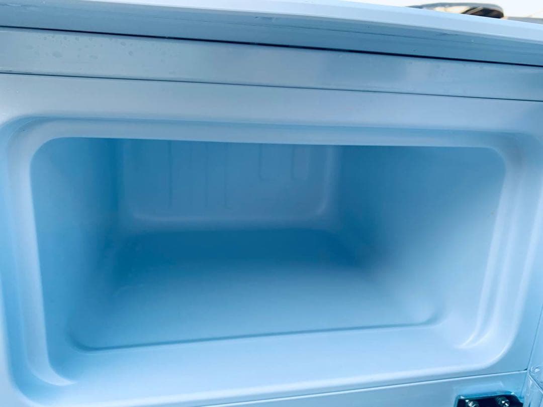 ♻️送料設置無料　Hisense 2ドア冷凍冷蔵庫　HR-B95A