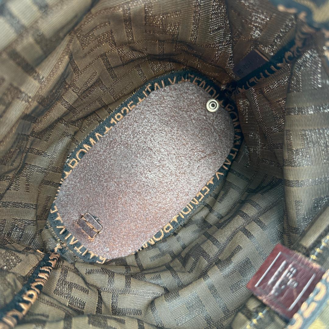 Fendi FFロゴ ズッカ トートバッグ ブラウン