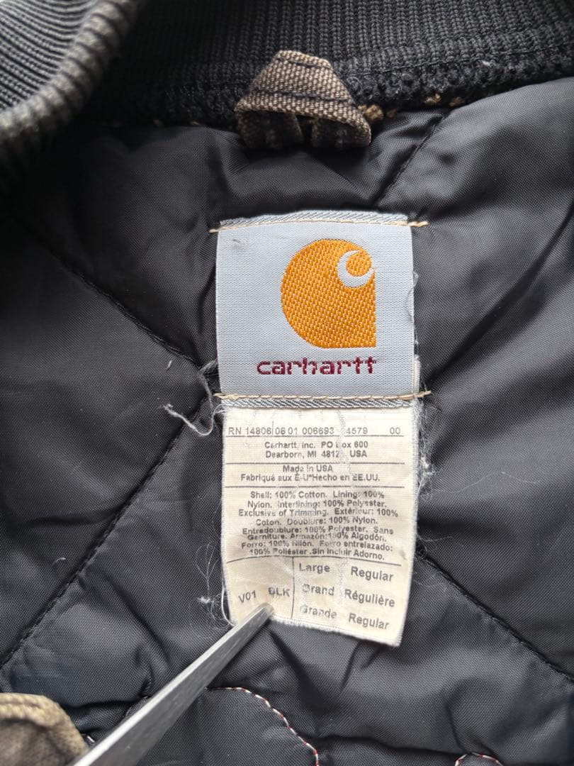 USA製　カーハート　ダックベスト　鬼フェード　ブラック　V01 BLK