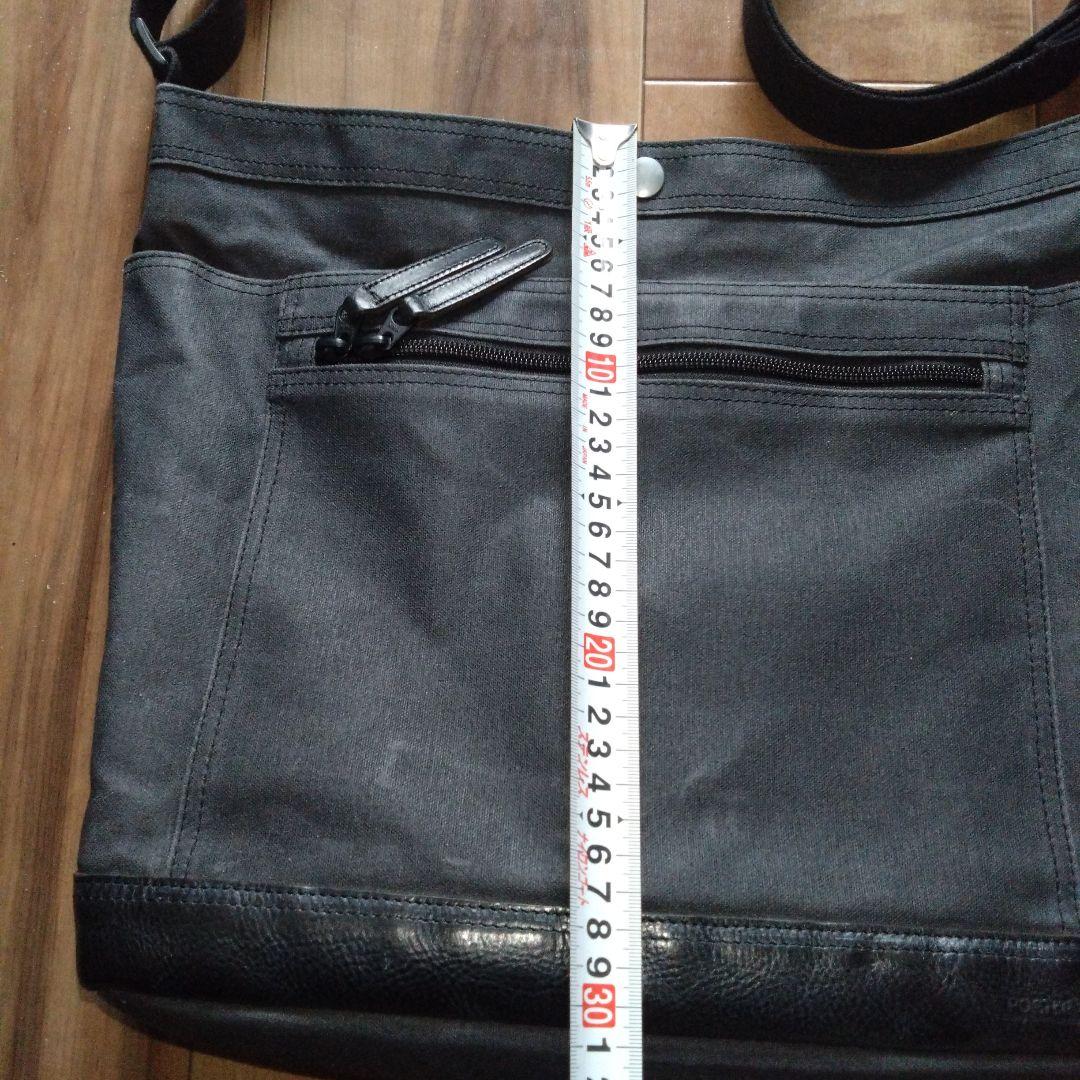 ポーター　フィールド　黒のキャンバスショルダーバッグ