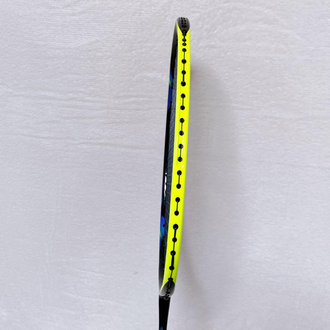美品　YONEX　ASTROX77 アストロクス77　3UG5　バドミントン
