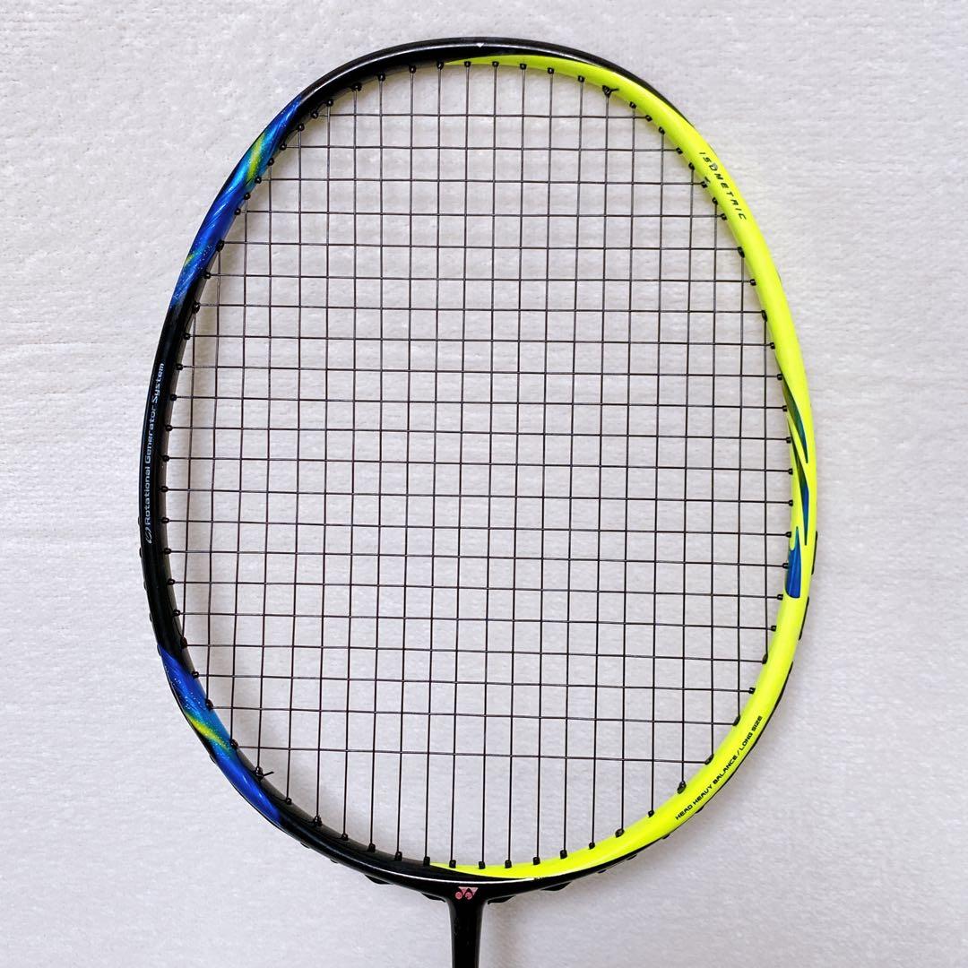 美品　YONEX　ASTROX77 アストロクス77　3UG5　バドミントン